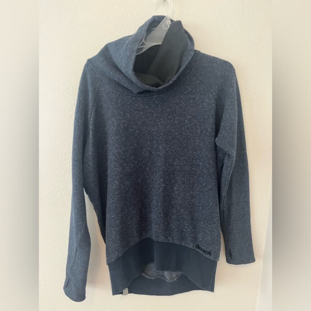 Bench funnel neck sweatshirt - size small